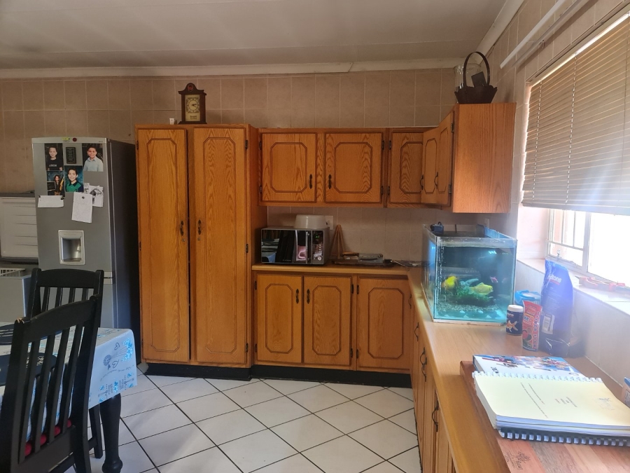 3 Bedroom Property for Sale in Protea Park North West